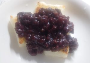 餅とあずきあん。個人的な感想を色濃く含んだ【広告】